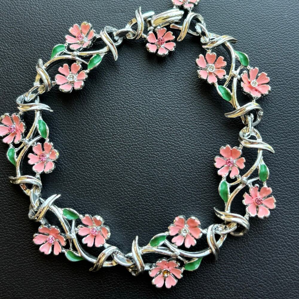 Vintage Silver-Tone Pink Daisy Rhinestones Necklace, Bracelet  Earring Set - Picture 2 of 10
